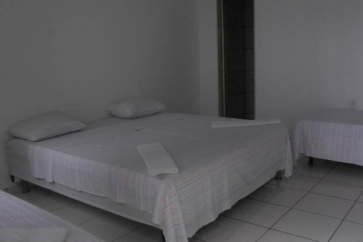 Room 9 of 34