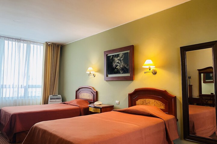 Room 7 of 47