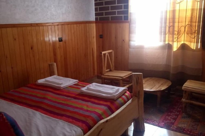 Room 7 of 40
