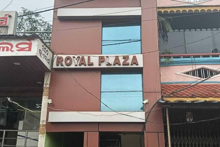 Royal Plaza Homestay