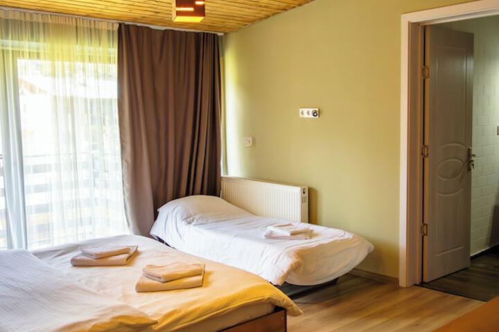 Room 14 of 43