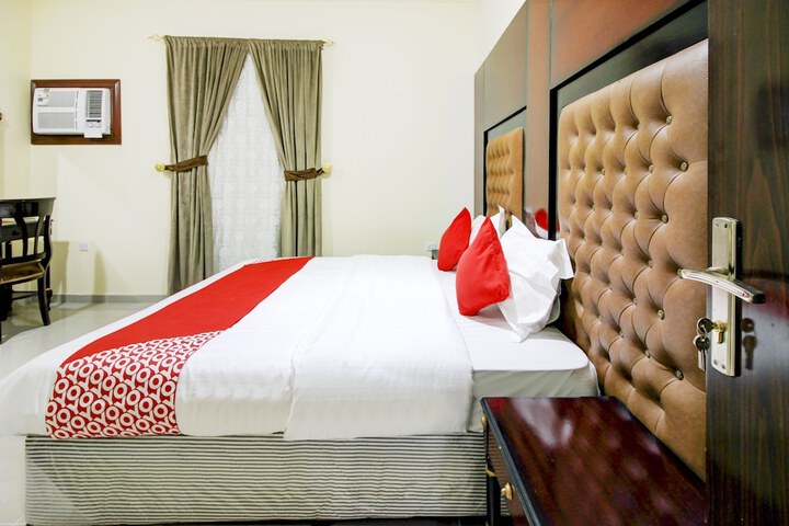 Room 52 of 70