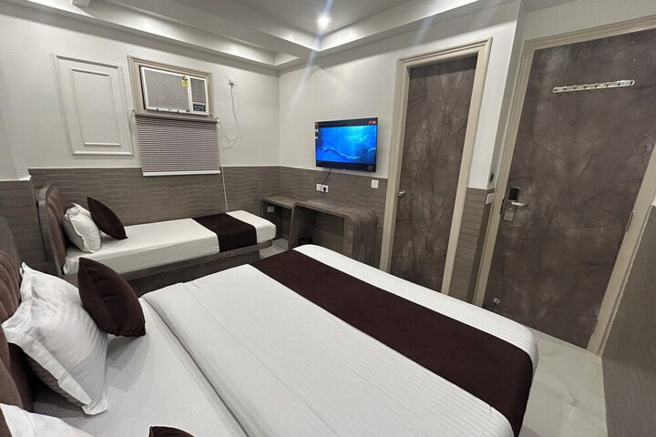 Hotel Shree Guru