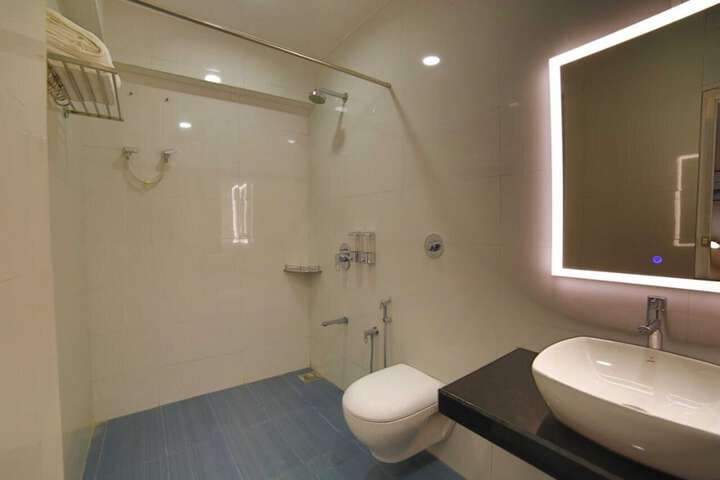 Room 26 of 54