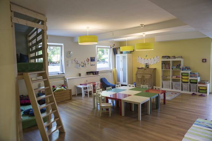 Childrens Activities 17 of 28