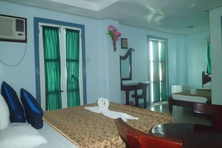Room 10 of 57