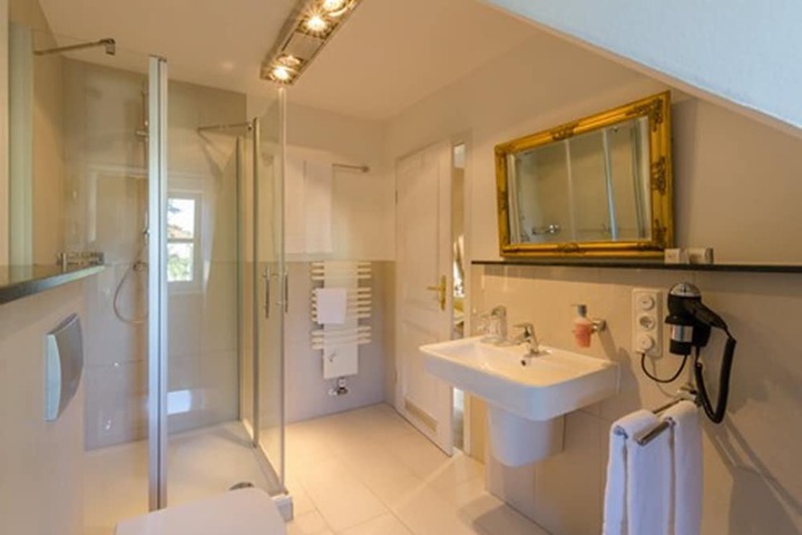 Bath Interior