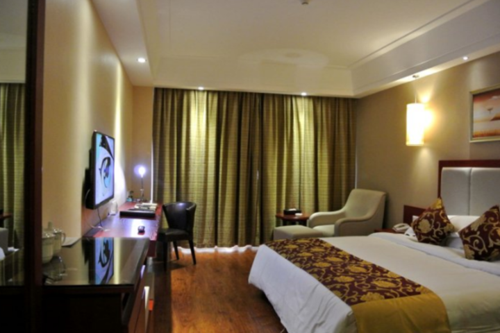 Mre Jade Crown Jianguo Hotel