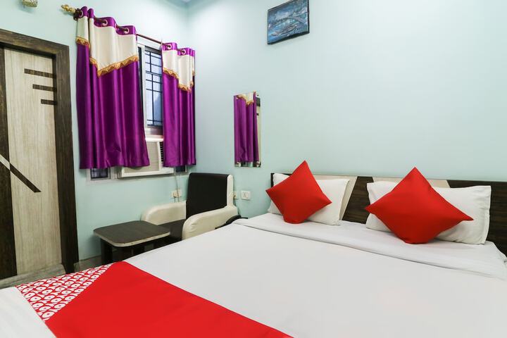 Room 14 of 22