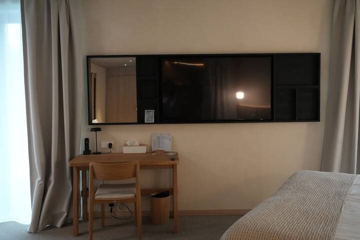 Room 46 of 134
