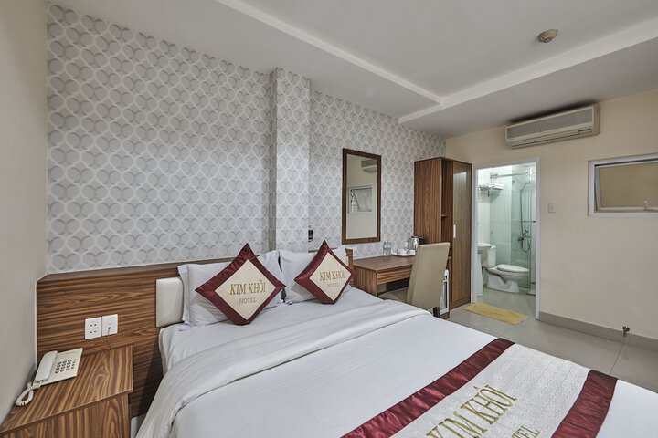 Room 26 of 45