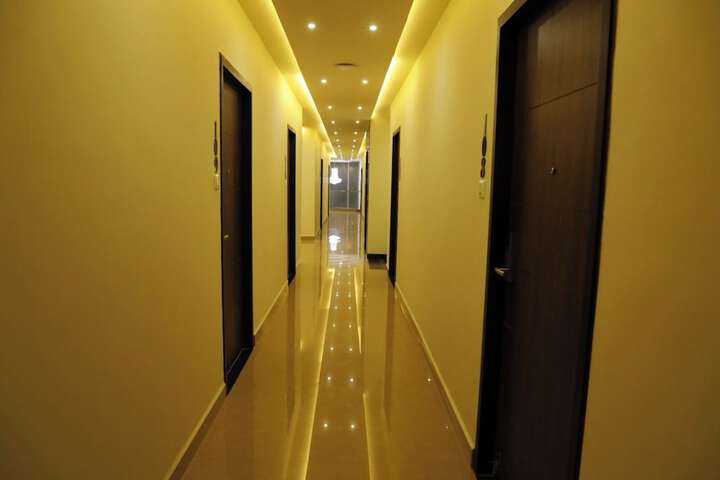 Room 10 of 24