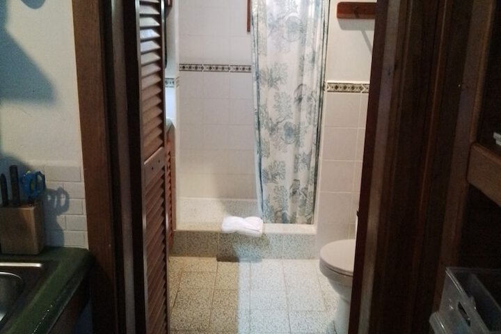 Room 204 of 292
