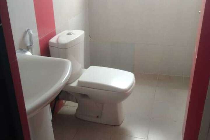 Room 18 of 21