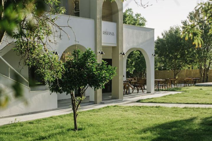 Hotel 17 of 17