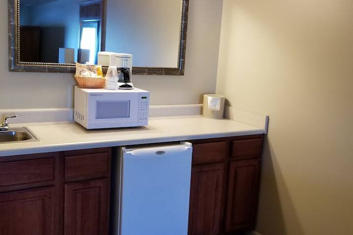 Room 11 of 35