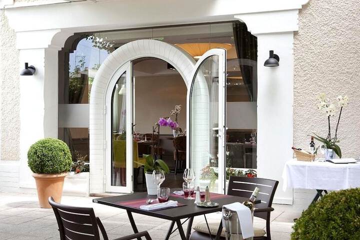 Terrace/Patio 51 of 57