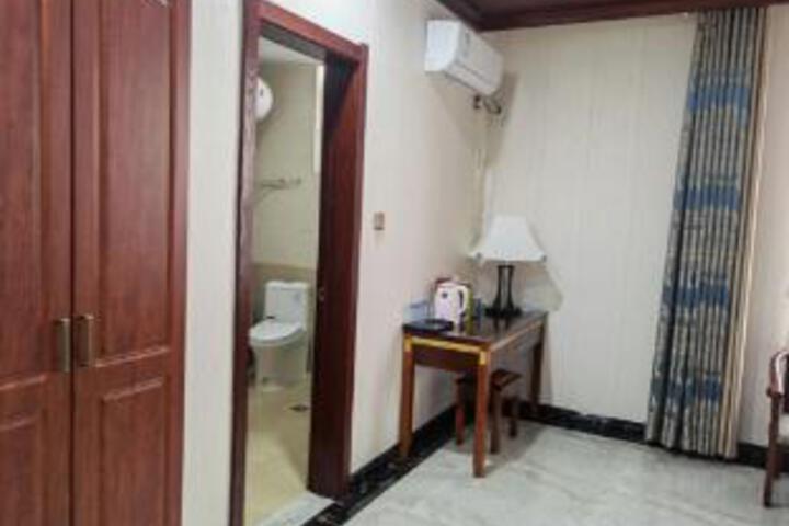 General 7 of 23