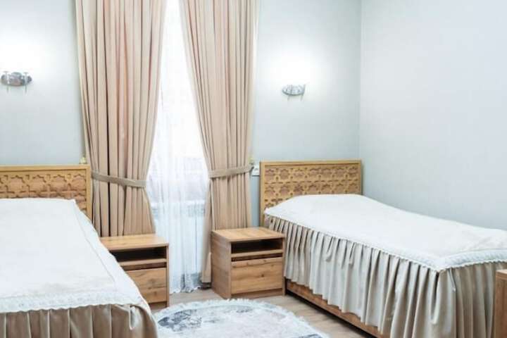 Room 40 of 132