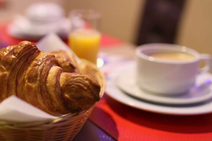 Breakfast/Coffee Service 28 of 37