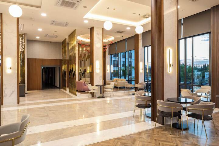 Hotel Interior 6 of 86