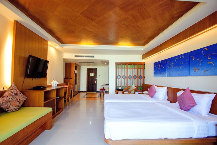 Room 5 of 41