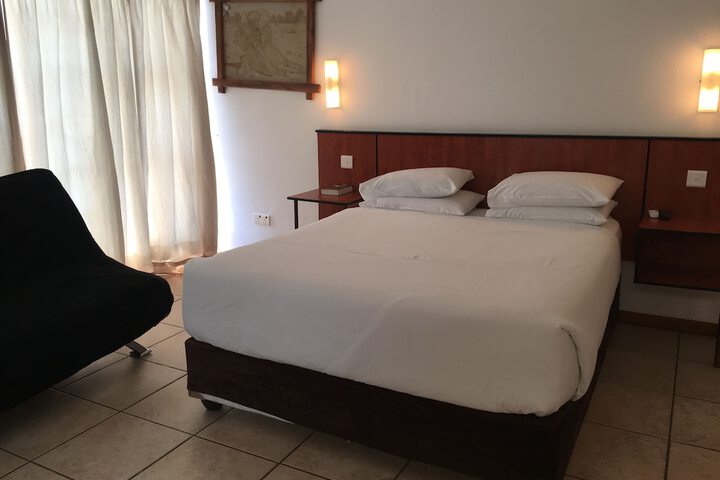 Room 8 of 26