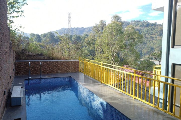 Pool 26 of 46
