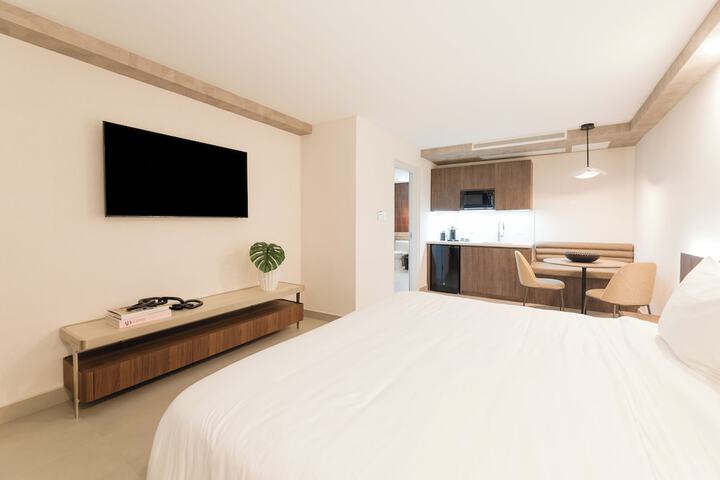 Room 8 of 59