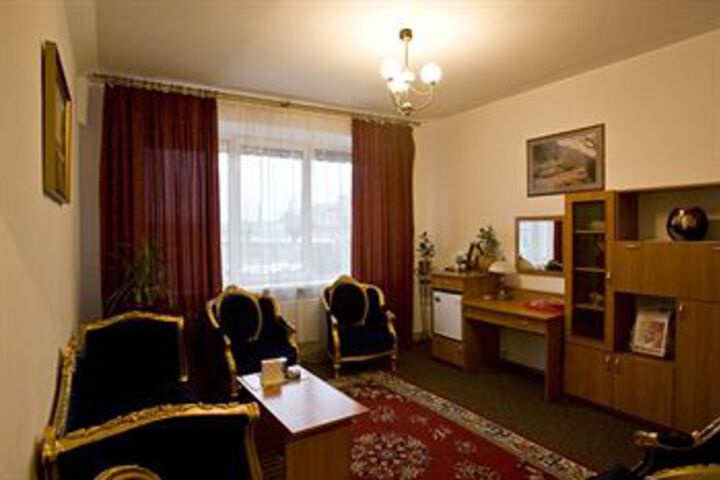 Room 43 of 53