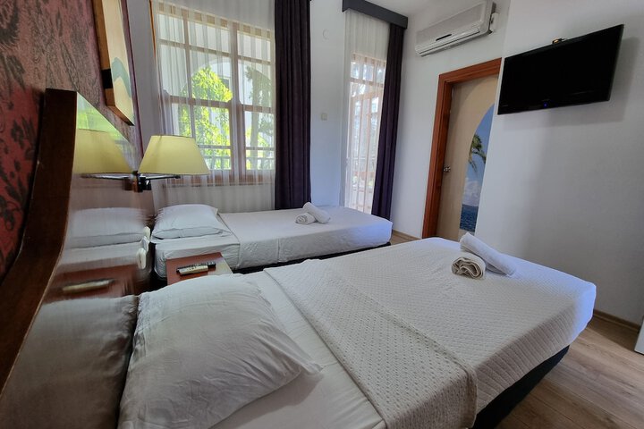 Room 5 of 36