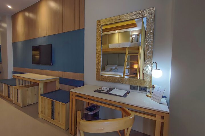 Room 14 of 113