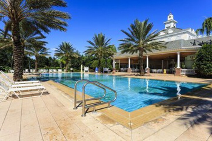 Pool 33 of 40