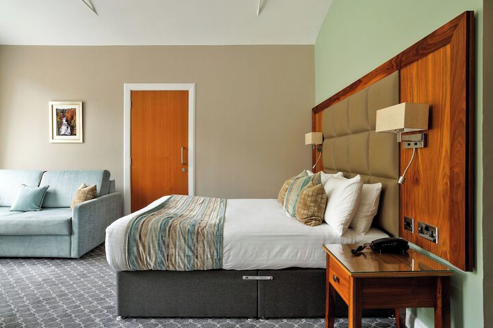 Room 20 of 48