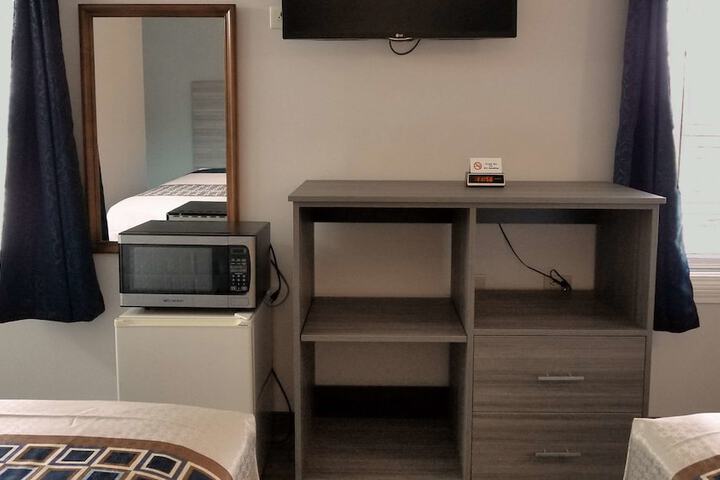 2 Queen Beds (6 of 6)