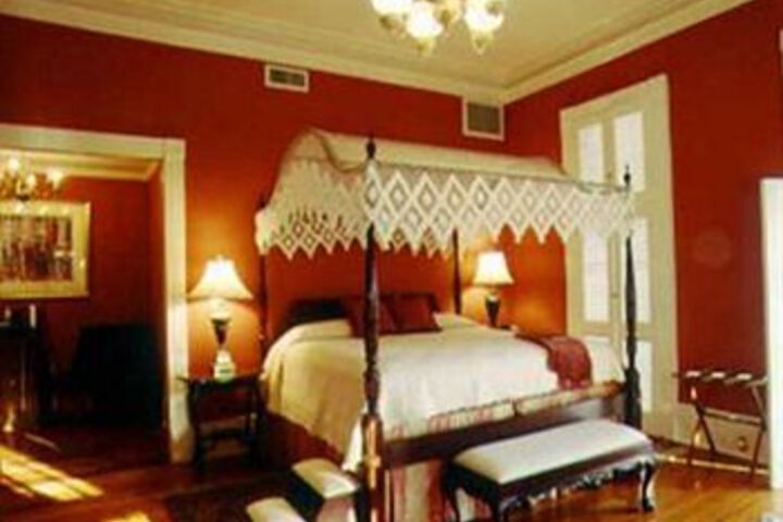 Room 20 of 71