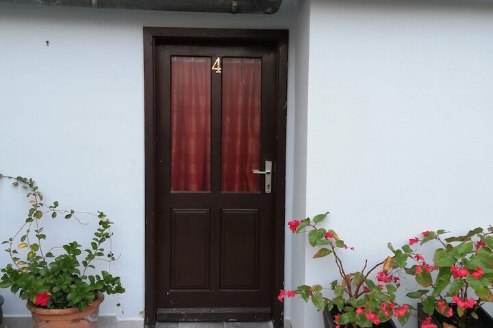 Room 21 of 52