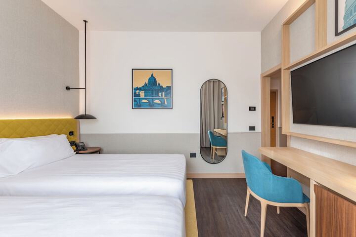 Room 41 of 73