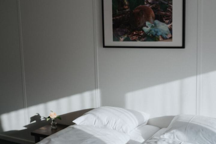 Room 10 of 109