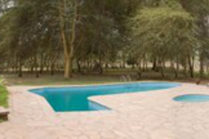 Pool 6 of 12