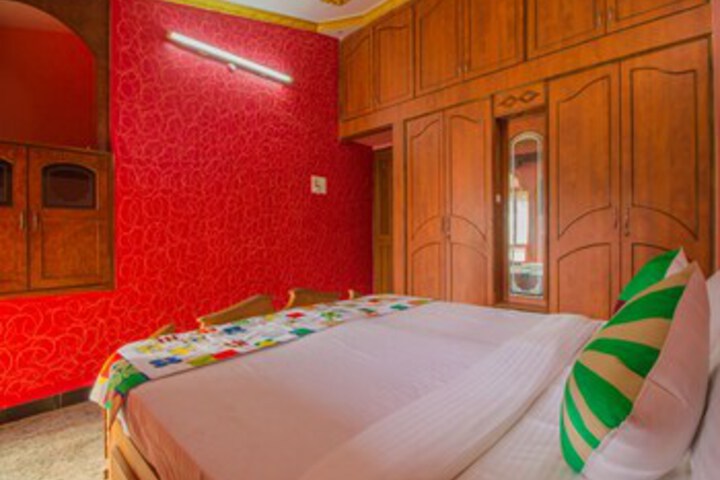 Room 18 of 24