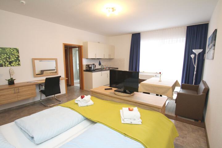 Room 14 of 24