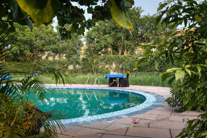 Pool 16 of 27
