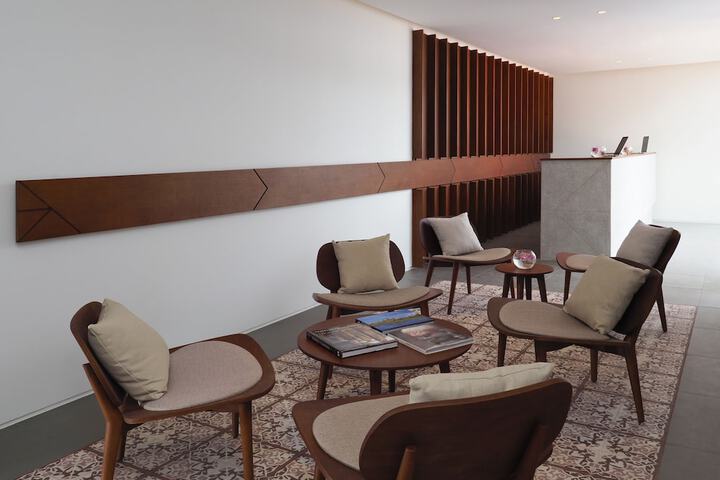 Hotel Interior 3 of 38