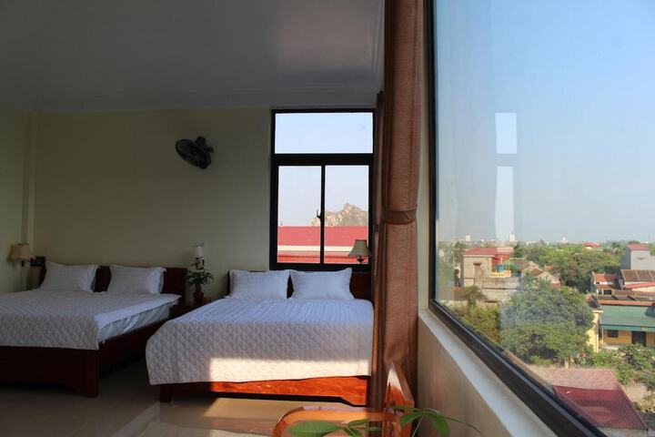 Room 21 of 49