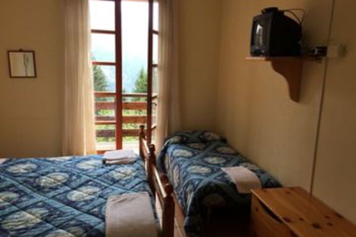 Room 12 of 21