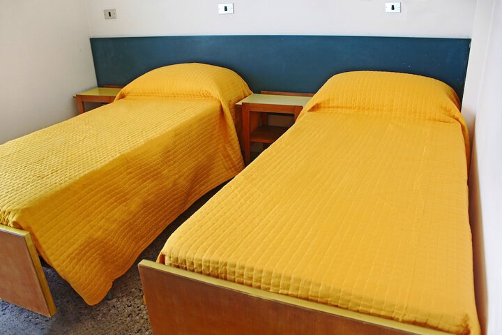 Room 14 of 39