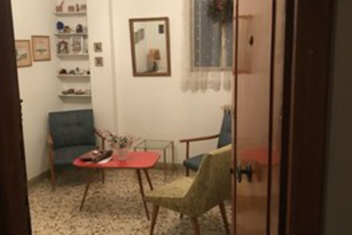 Room 28 of 74
