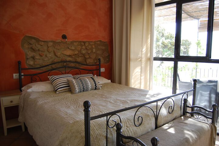 Room 3 of 50