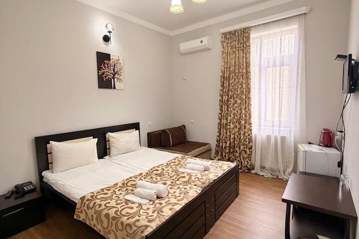 Room 44 of 94